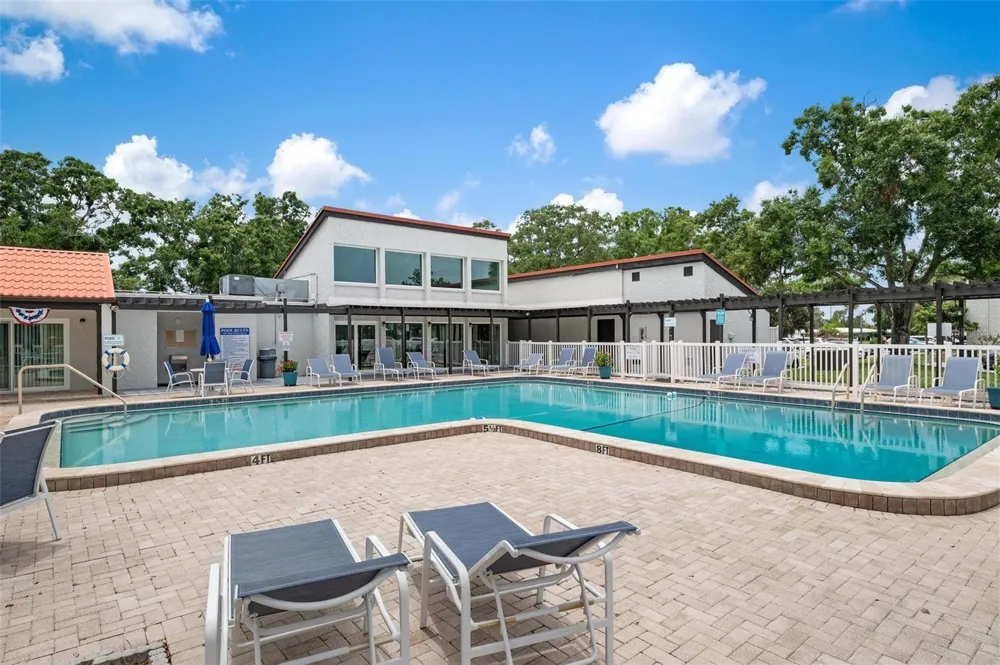 3223 BENEVA ROAD #101 Sarasota, FL 34232