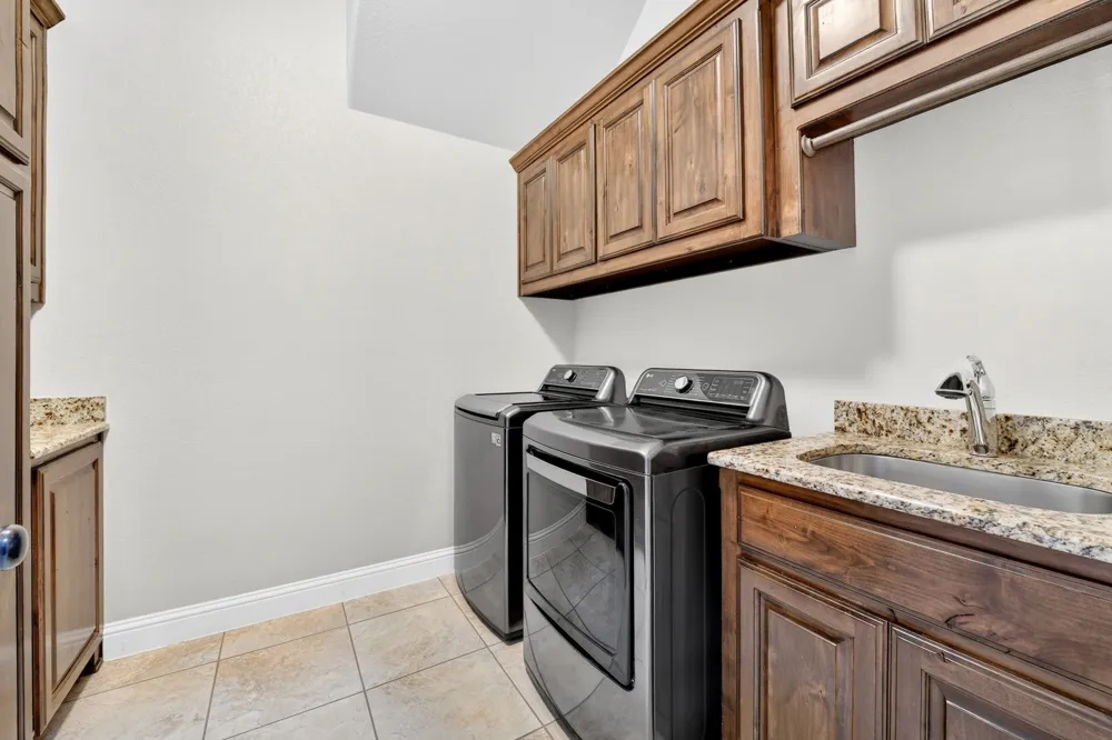 1120 Heron Court Graford, TX 76449