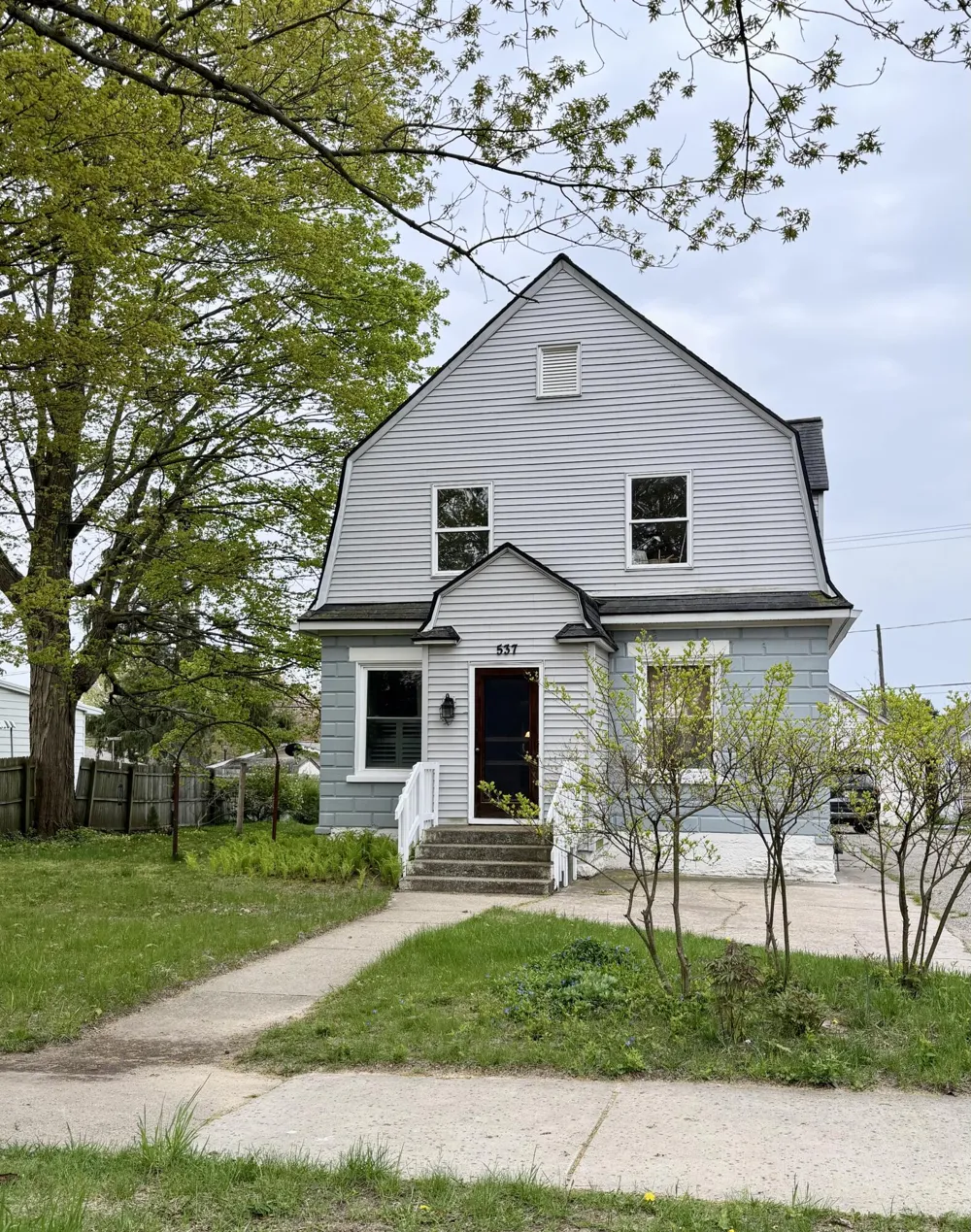 537 W Main Street Fennville City, MI 49408