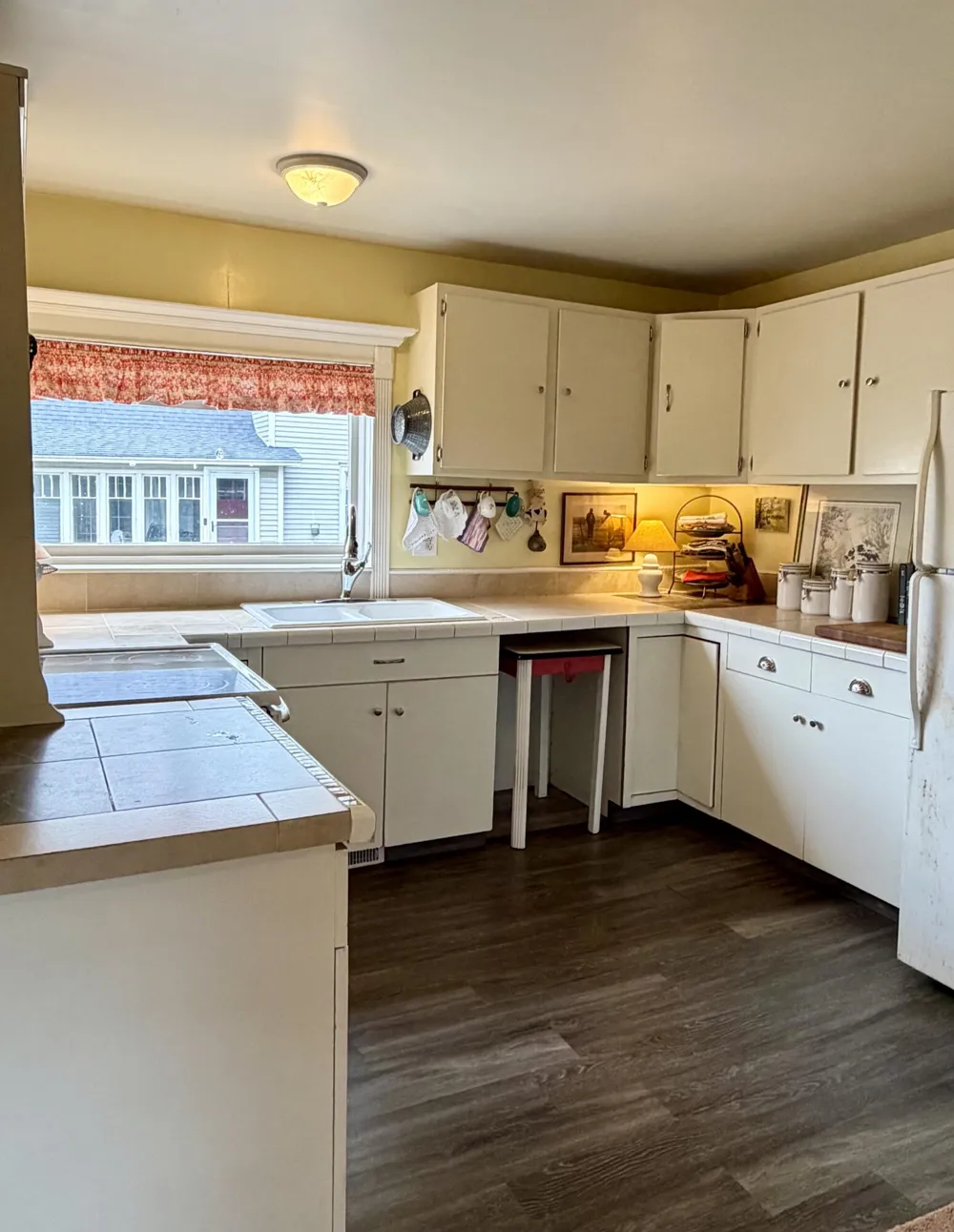 537 W Main Street Fennville City, MI 49408