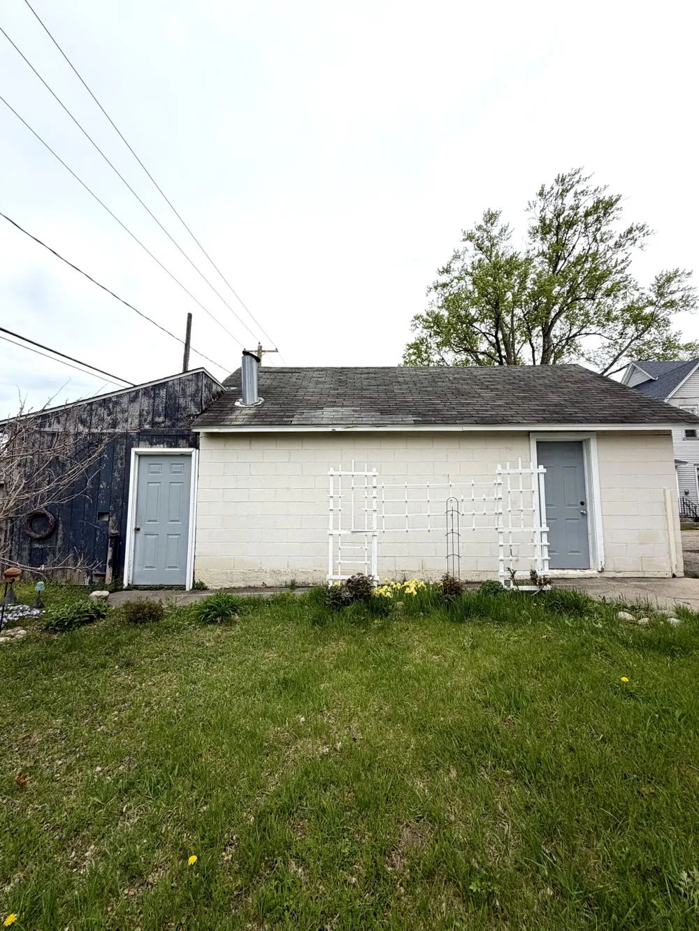 537 W Main Street Fennville City, MI 49408