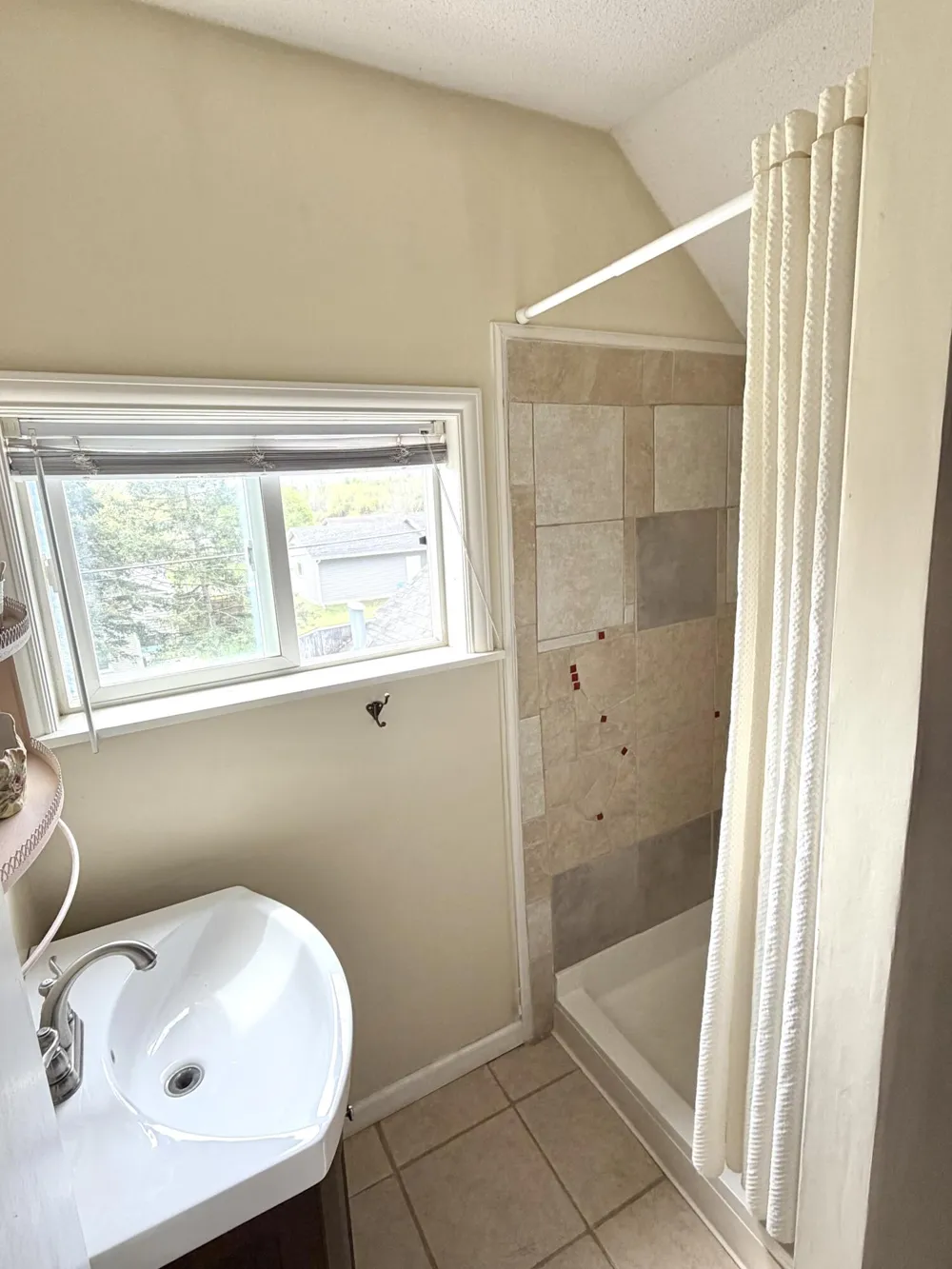 537 W Main Street Fennville City, MI 49408