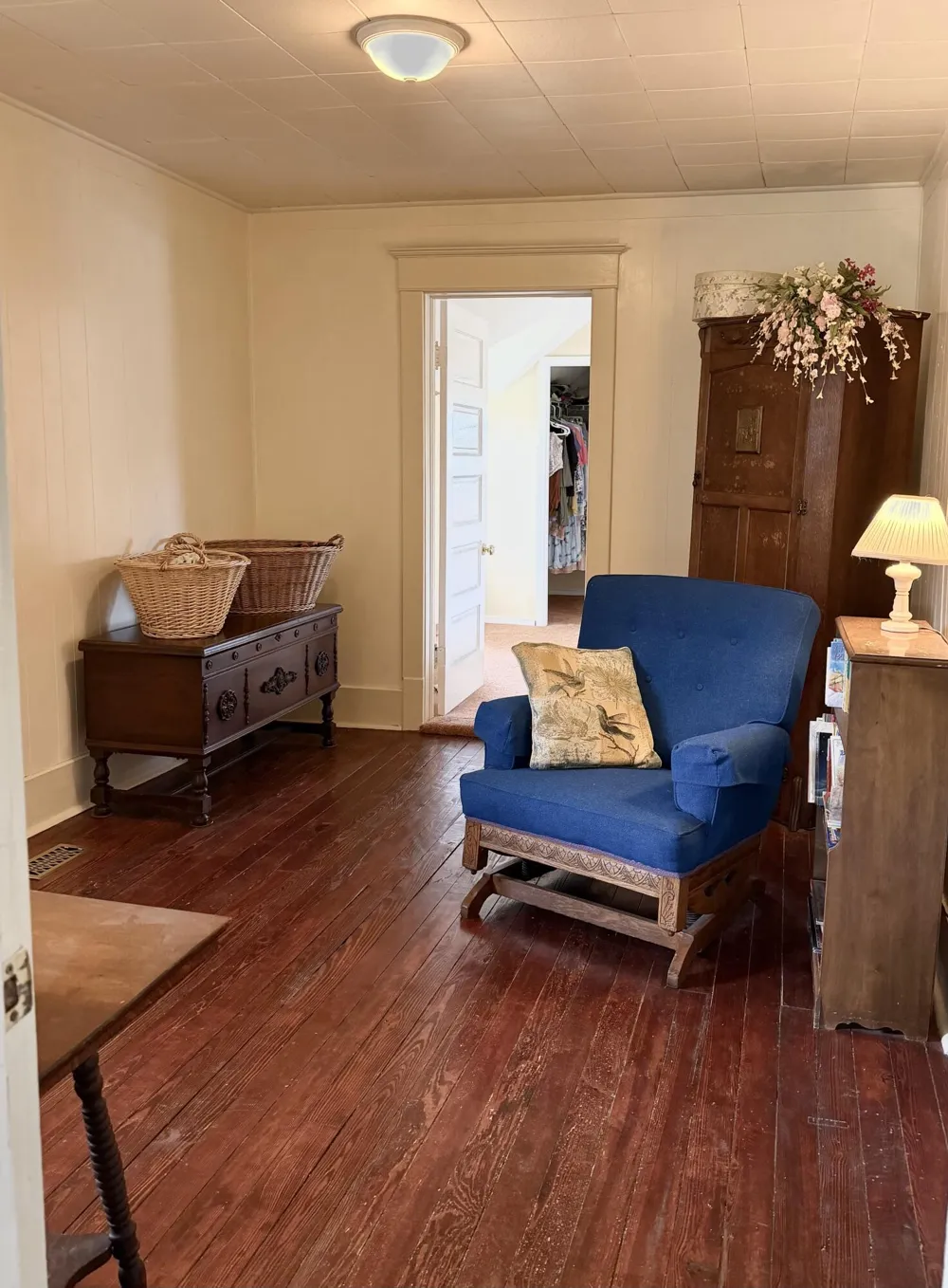537 W Main Street Fennville City, MI 49408