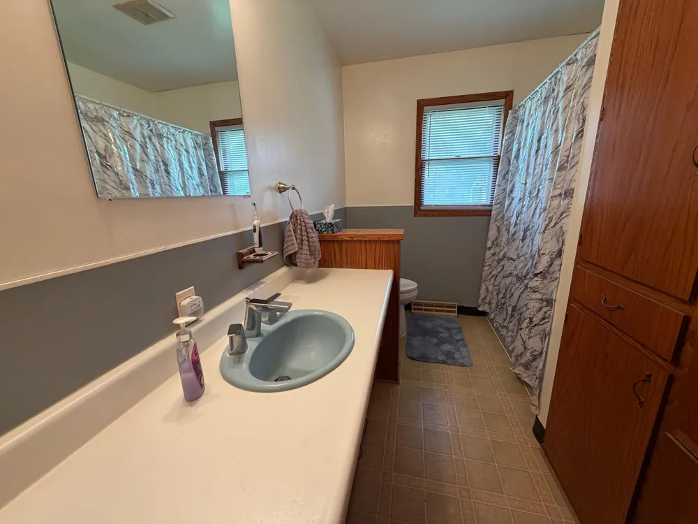 556 Elm Avenue Westbrook, MN 56183