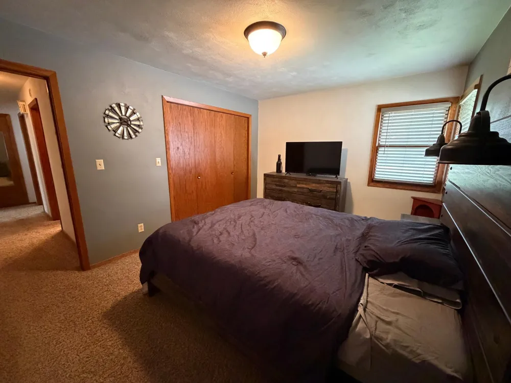 556 Elm Avenue Westbrook, MN 56183