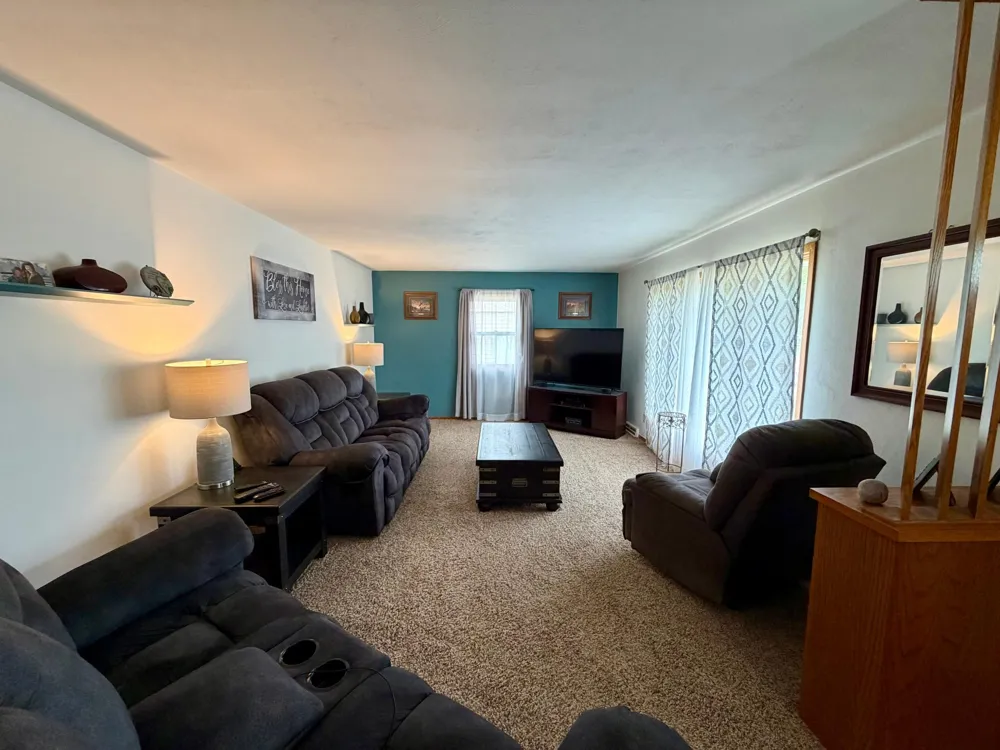 556 Elm Avenue Westbrook, MN 56183