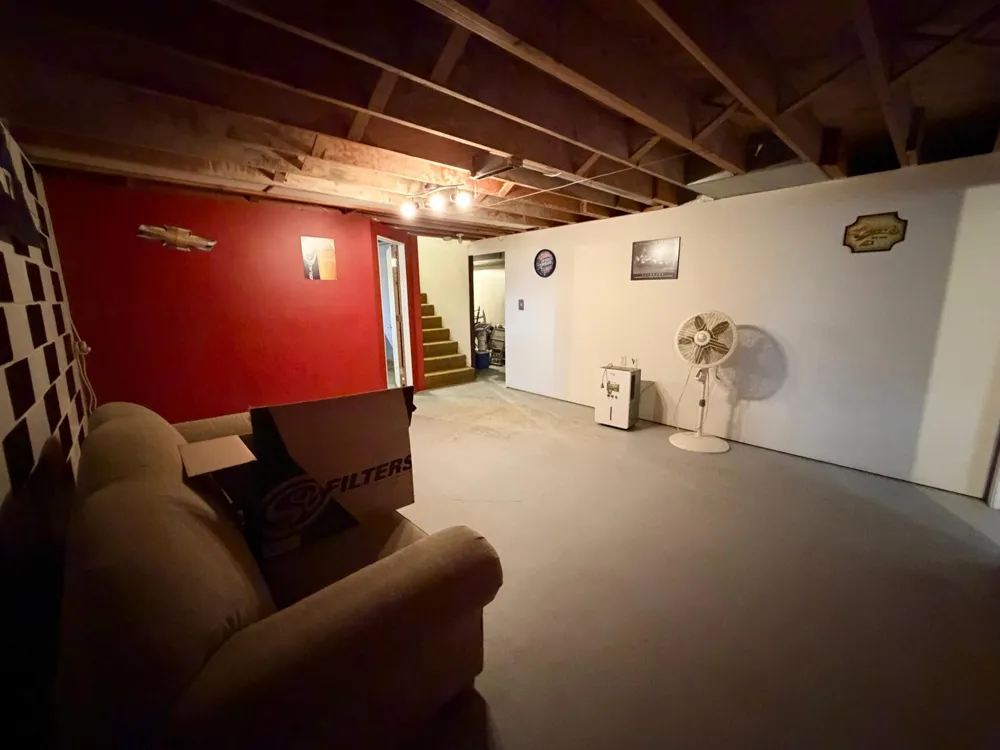 556 Elm Avenue Westbrook, MN 56183