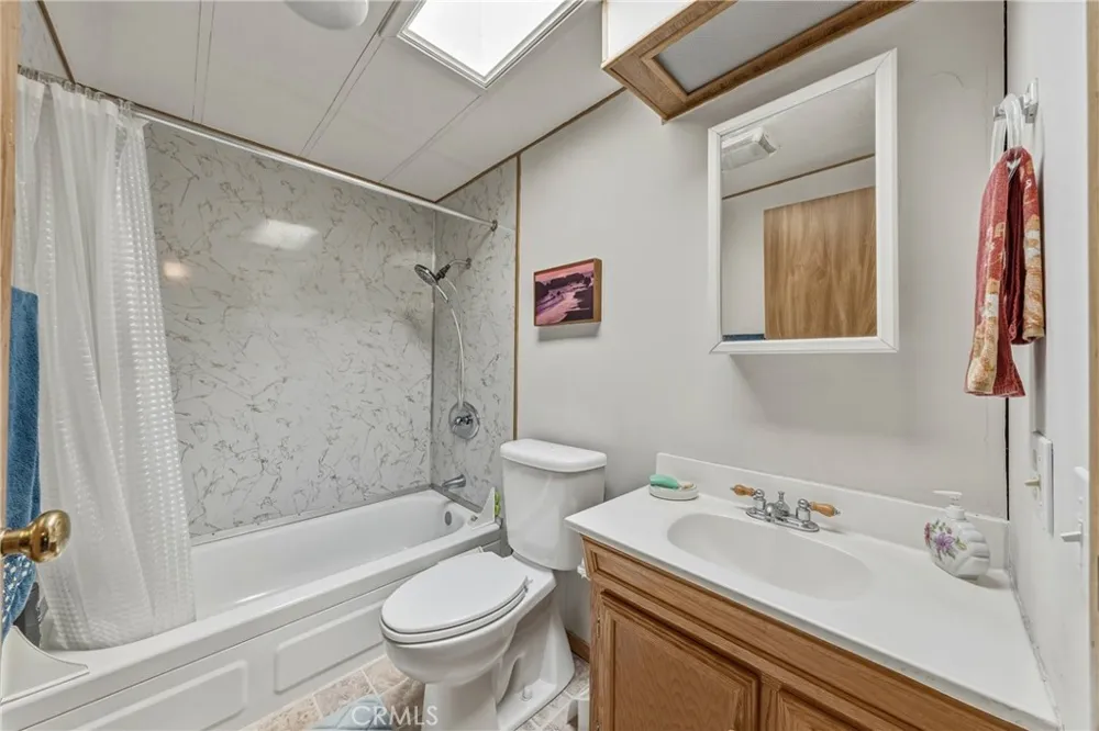 13902 Apple Lane Clearlake Oaks, CA 95423