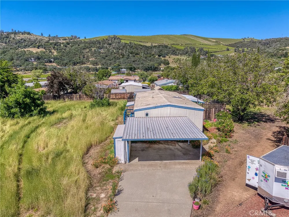 13902 Apple Lane Clearlake Oaks, CA 95423