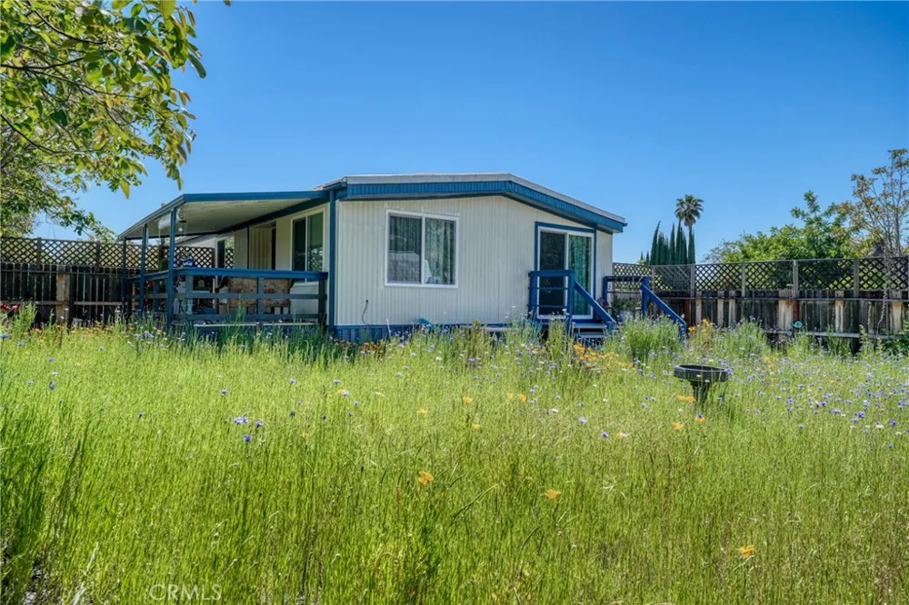 13902 Apple Lane Clearlake Oaks, CA 95423