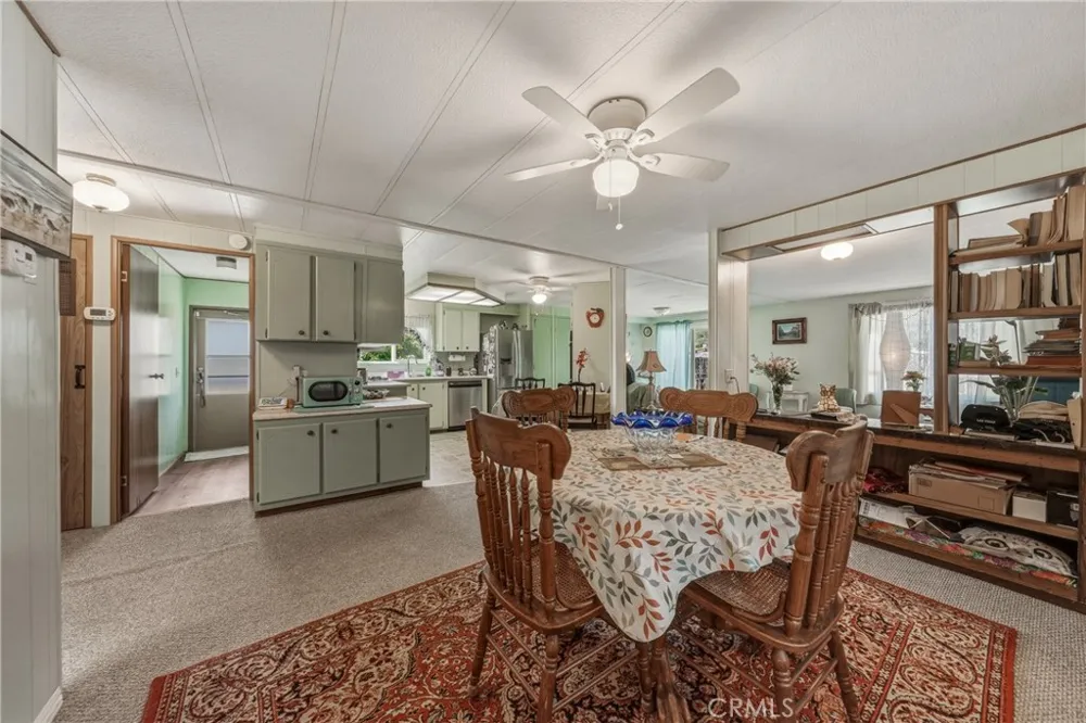 13902 Apple Lane Clearlake Oaks, CA 95423