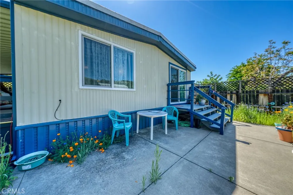 13902 Apple Lane Clearlake Oaks, CA 95423