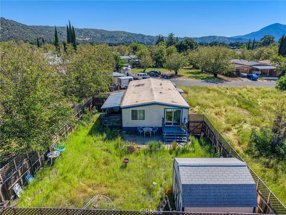 13902 Apple Lane Clearlake Oaks, CA 95423