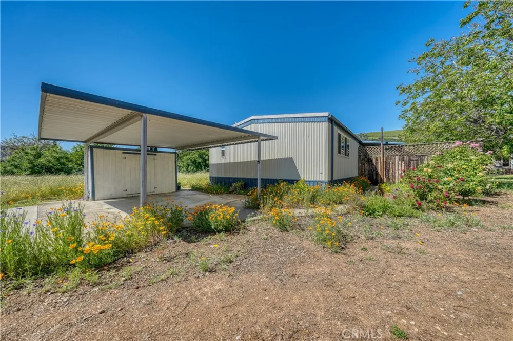 13902 Apple Lane Clearlake Oaks, CA 95423