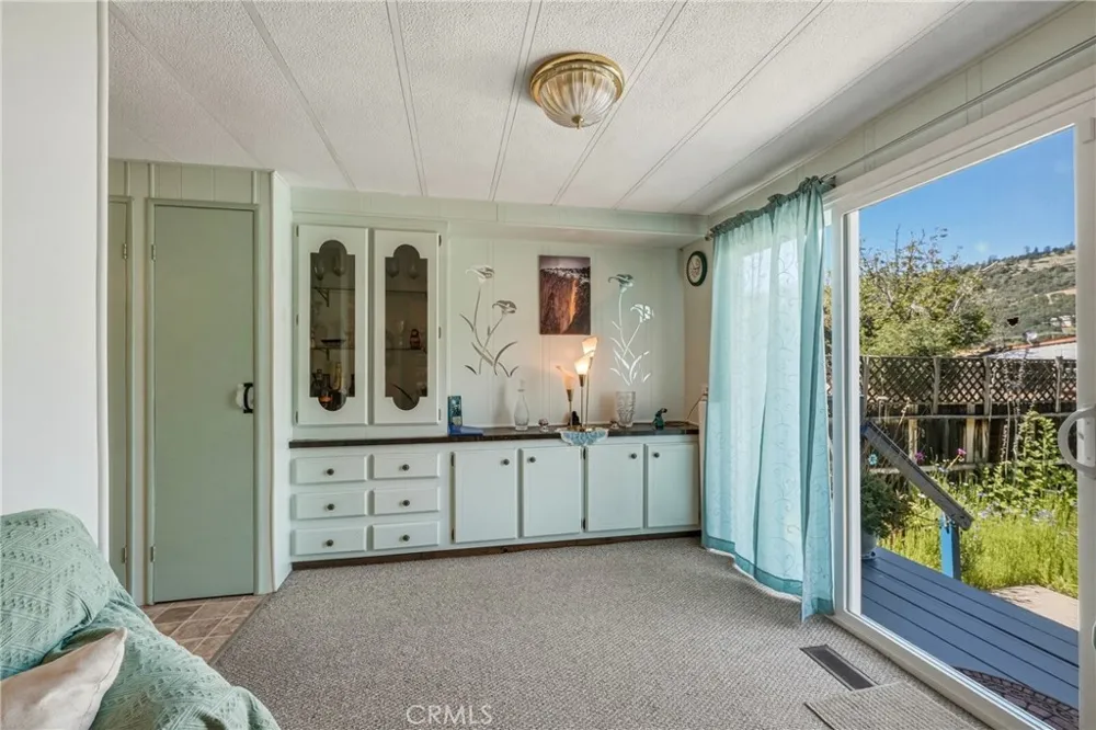 13902 Apple Lane Clearlake Oaks, CA 95423