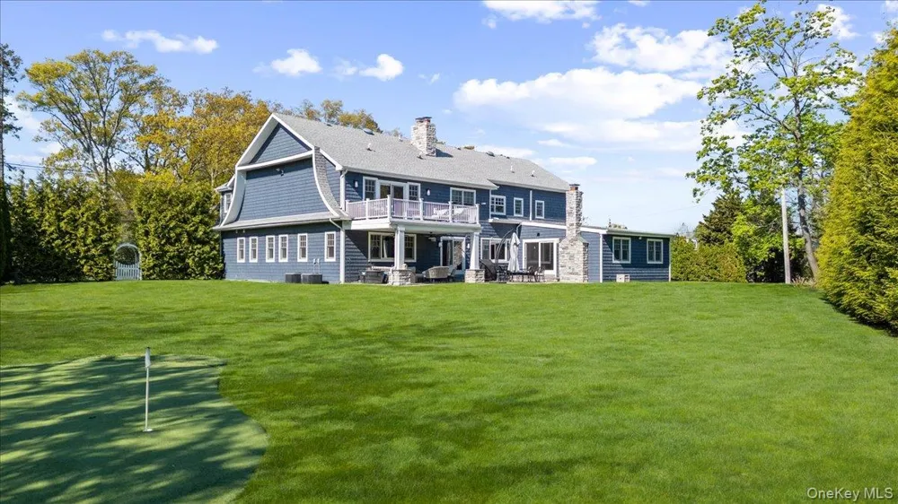 205 Hewlett Neck Road Hewlett Neck, NY 11598