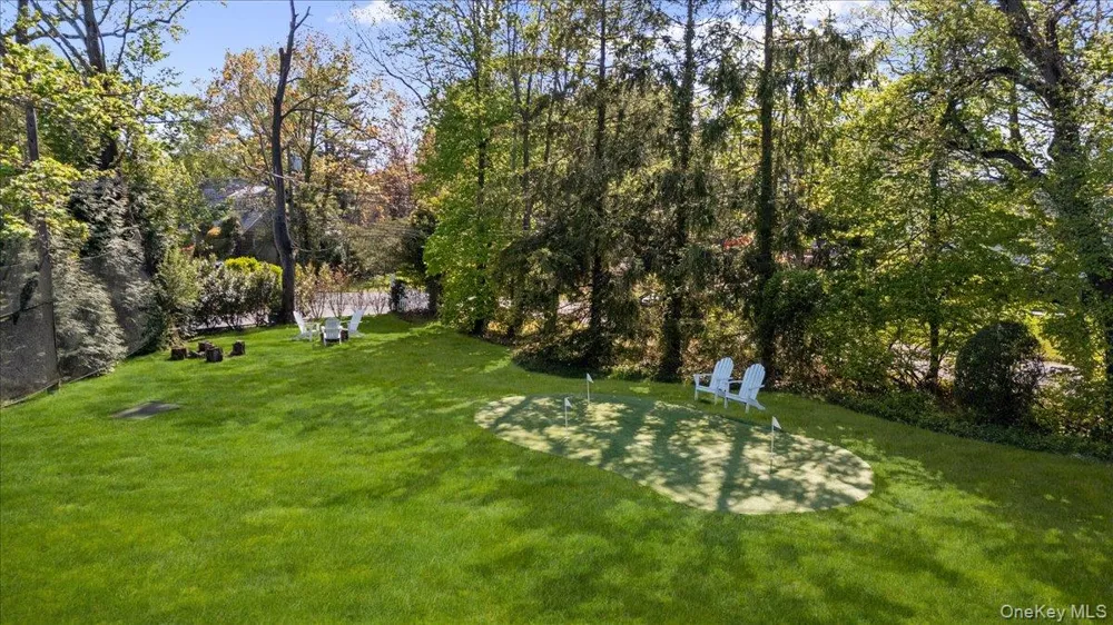 205 Hewlett Neck Road Hewlett Neck, NY 11598