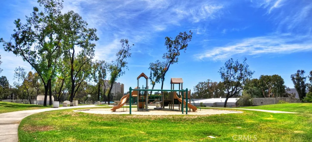 23512 Lipari Laguna Hills, CA 92653