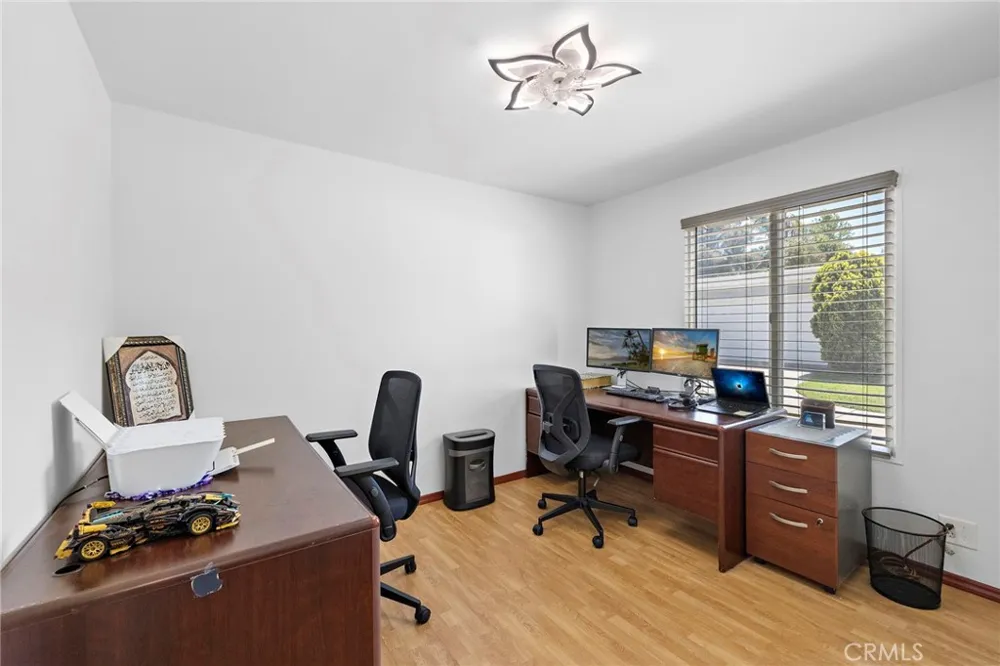 23512 Lipari Laguna Hills, CA 92653