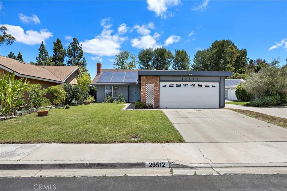 23512 Lipari Laguna Hills, CA 92653