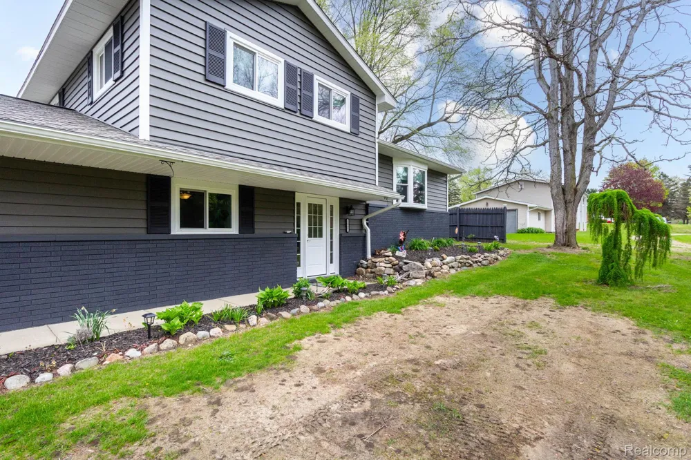 1337 Haines Road Mayfield Township, MI 48446