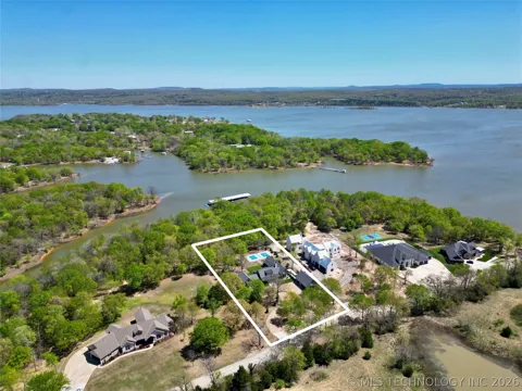 132 Meadowview
