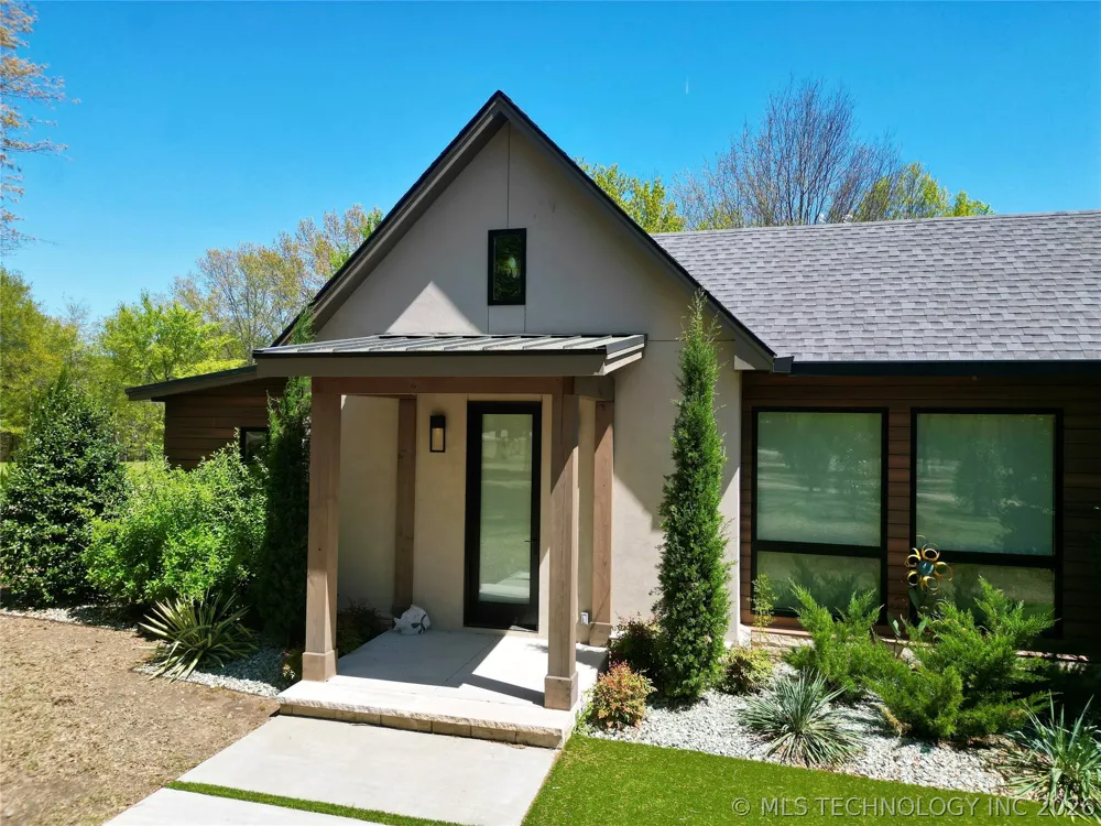 132 Meadowview Eufaula, OK 74432