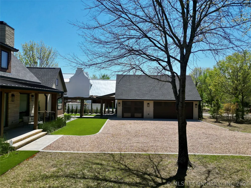 132 Meadowview Eufaula, OK 74432
