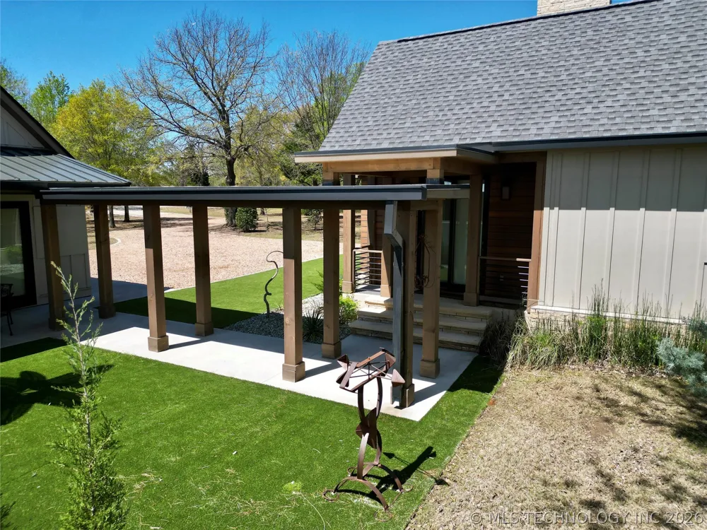 132 Meadowview Eufaula, OK 74432