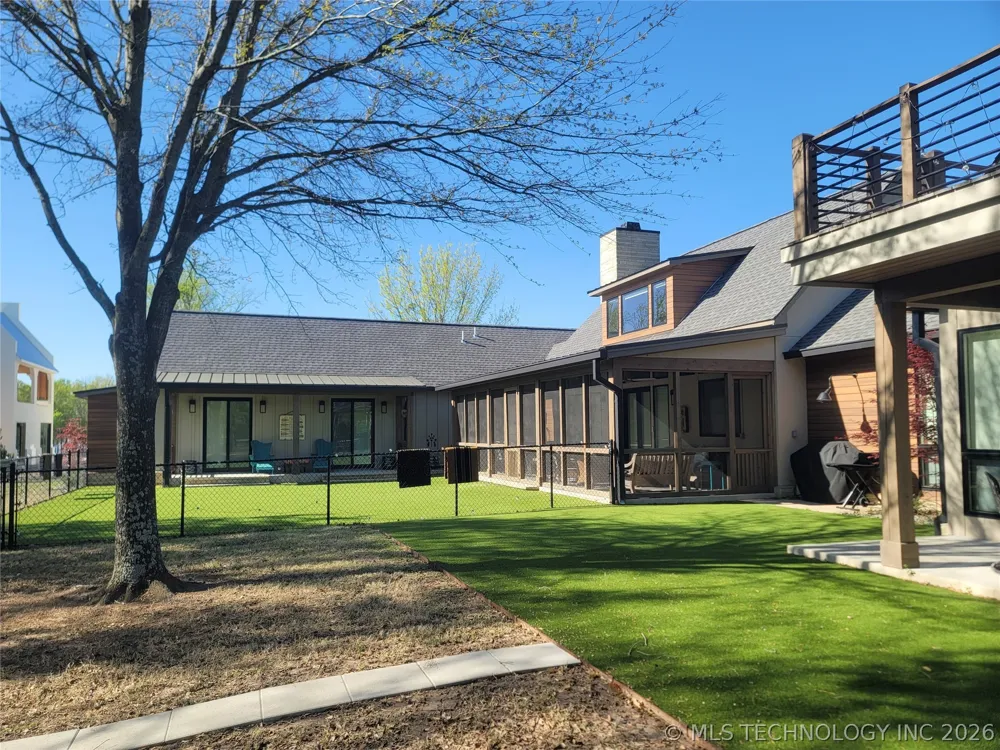 132 Meadowview Eufaula, OK 74432