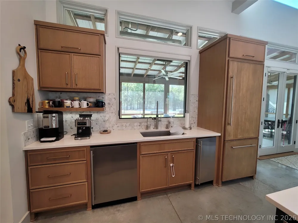 132 Meadowview Eufaula, OK 74432