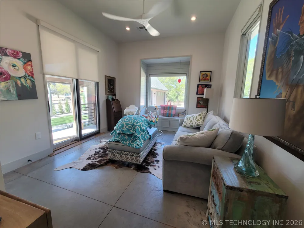 132 Meadowview Eufaula, OK 74432