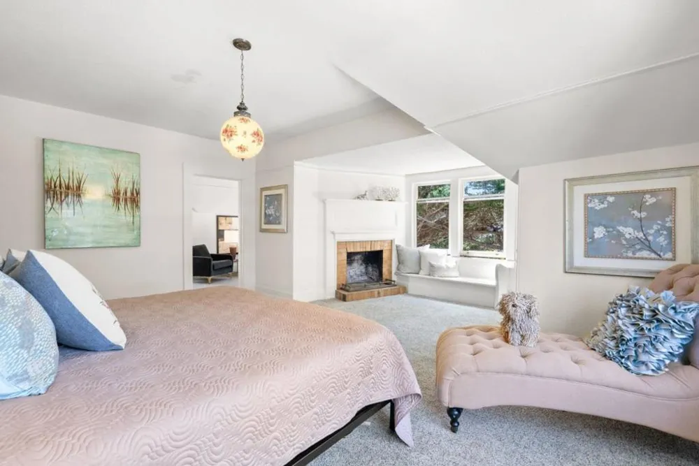 13th, 2NE San Antonio Carmel, CA 93921