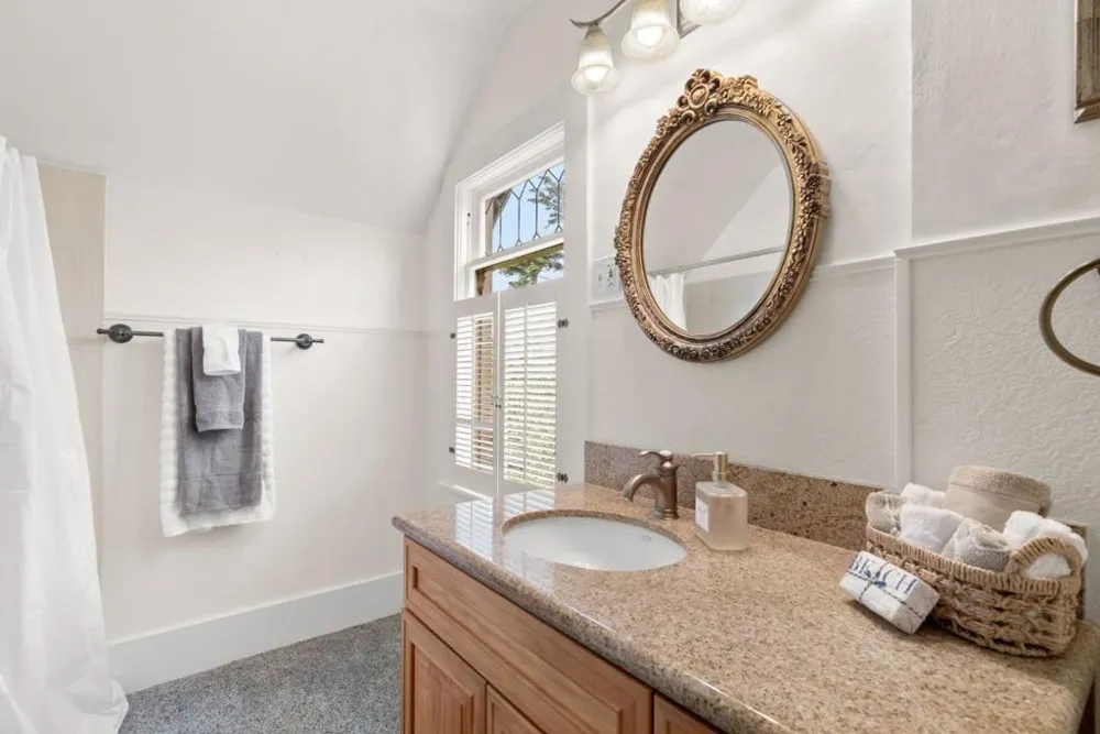13th, 2NE San Antonio Carmel, CA 93921