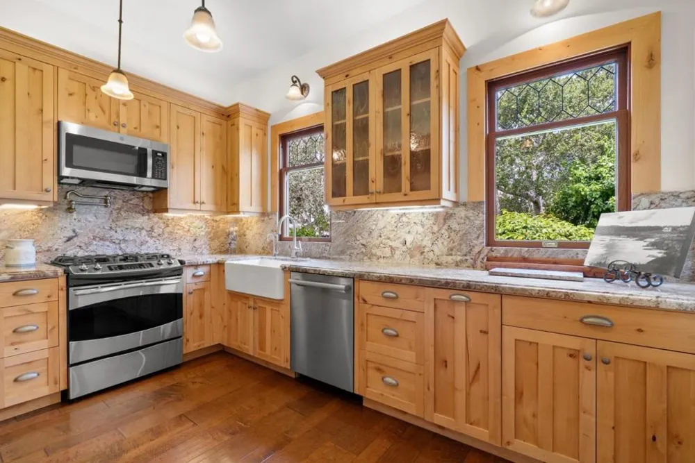 13th, 2NE San Antonio Carmel, CA 93921