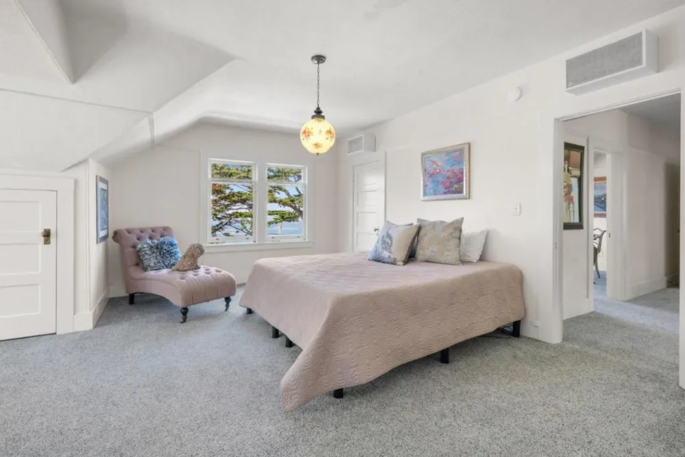 13th, 2NE San Antonio Carmel, CA 93921