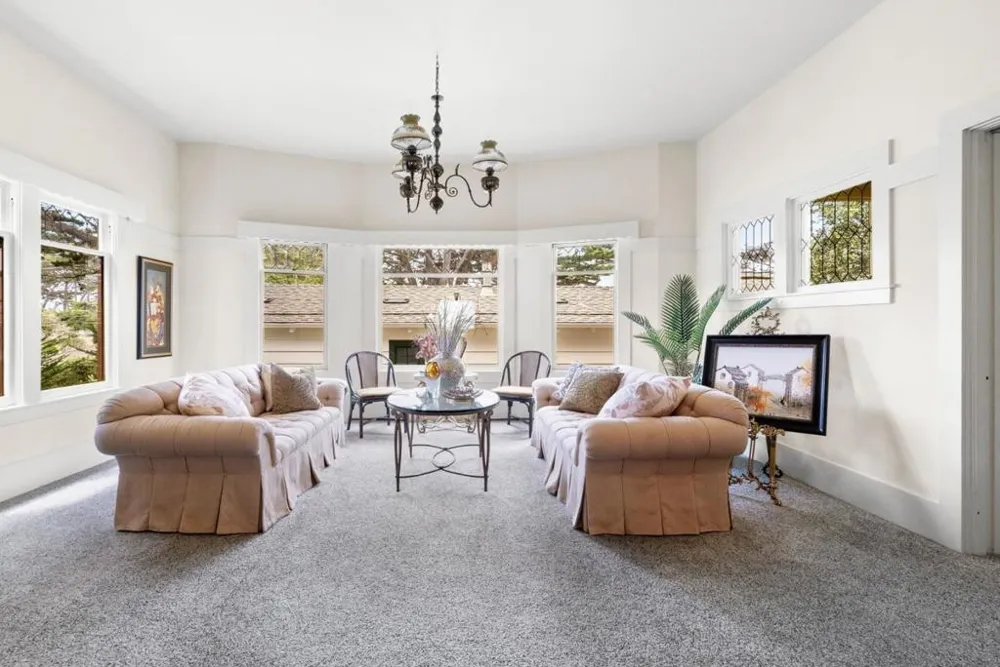 13th, 2NE San Antonio Carmel, CA 93921