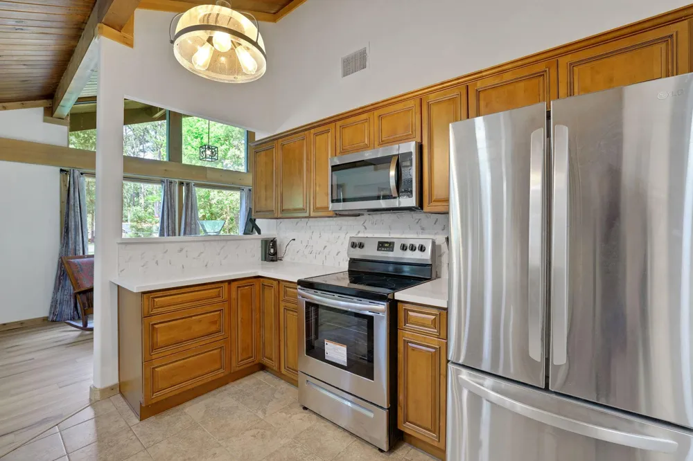 32 Gov Culberson Circle Point Blank, TX 77364