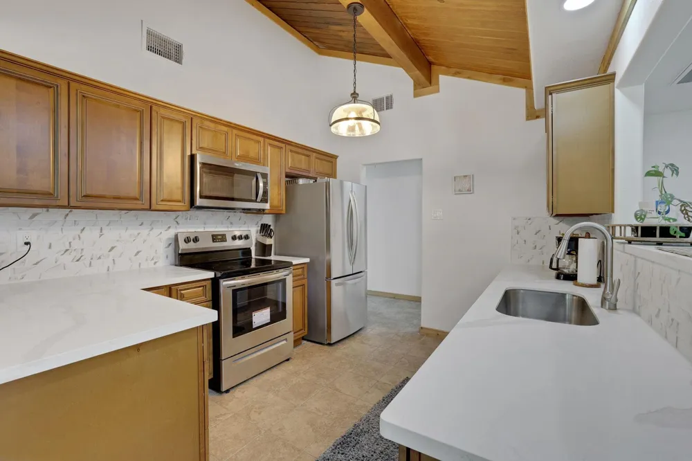 32 Gov Culberson Circle Point Blank, TX 77364