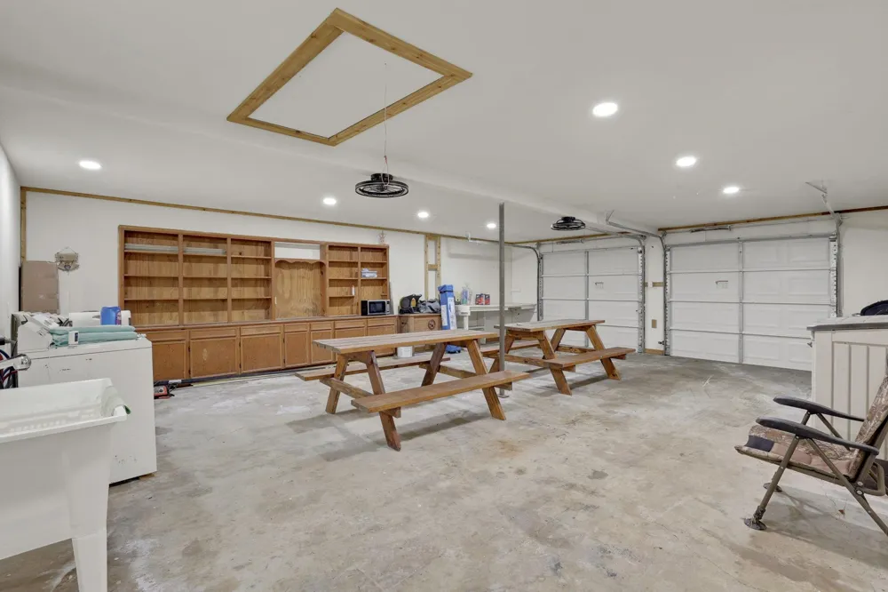 32 Gov Culberson Circle Point Blank, TX 77364