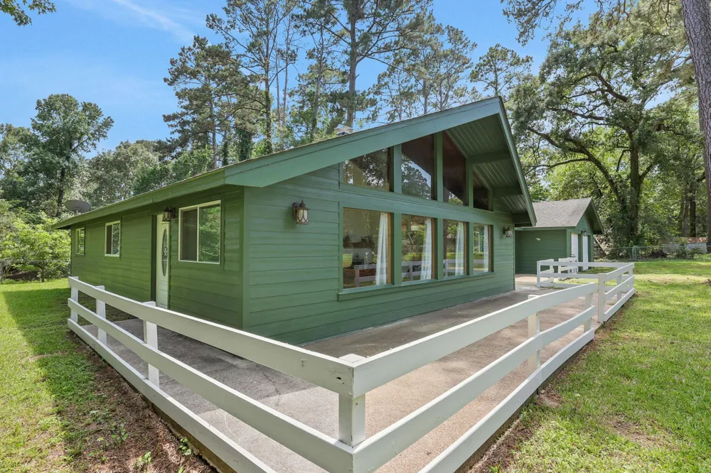 32 Gov Culberson Circle Point Blank, TX 77364
