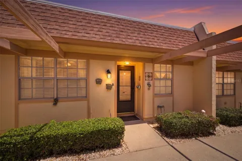 11210 CARRIAGE HILL DRIVE #5