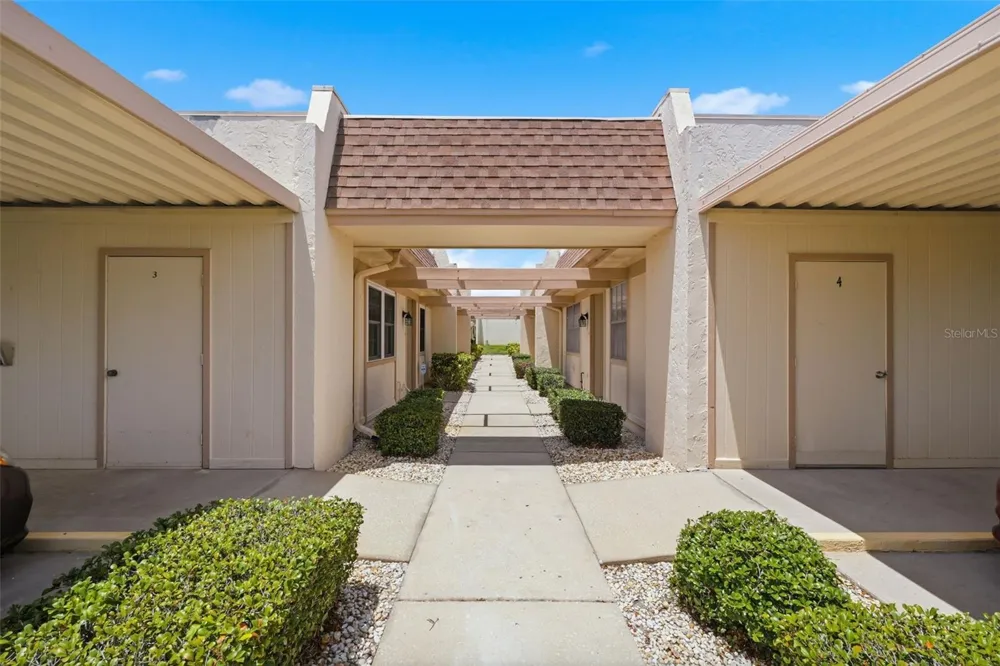 11210 CARRIAGE HILL DRIVE #5 Port Richey, FL 34668