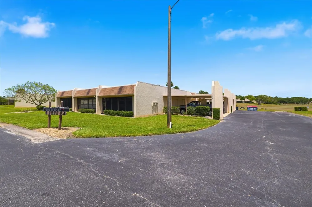 11210 CARRIAGE HILL DRIVE #5 Port Richey, FL 34668