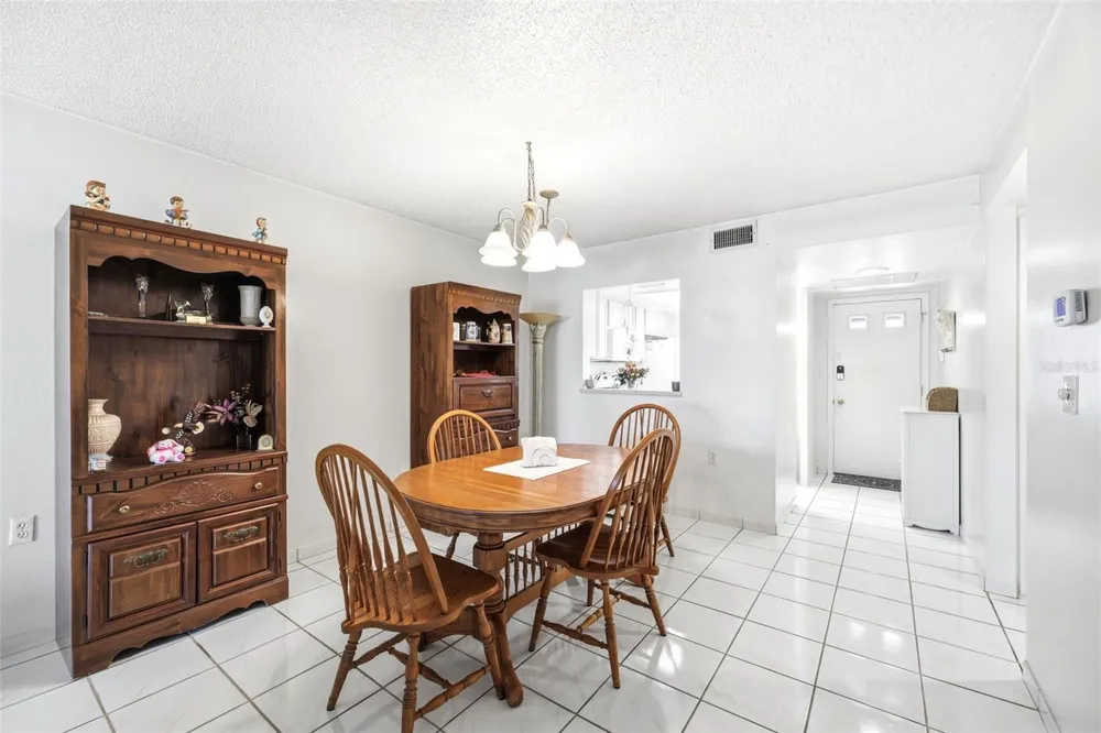 11210 CARRIAGE HILL DRIVE #5 Port Richey, FL 34668