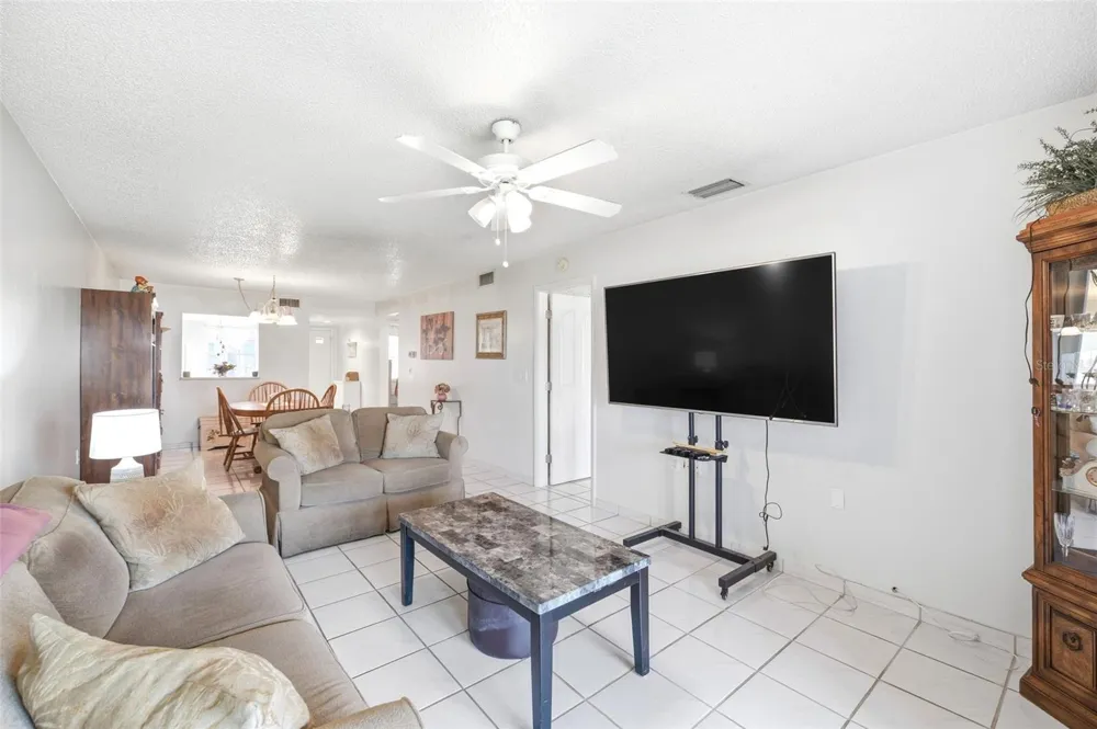 11210 CARRIAGE HILL DRIVE #5 Port Richey, FL 34668