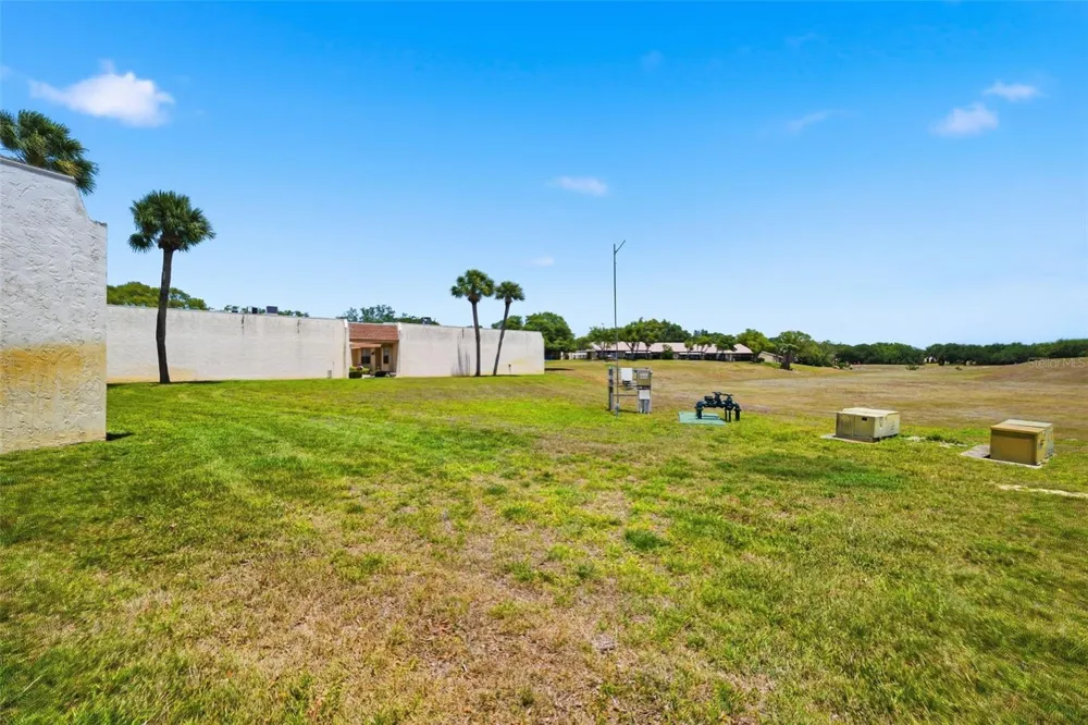 11210 CARRIAGE HILL DRIVE #5 Port Richey, FL 34668