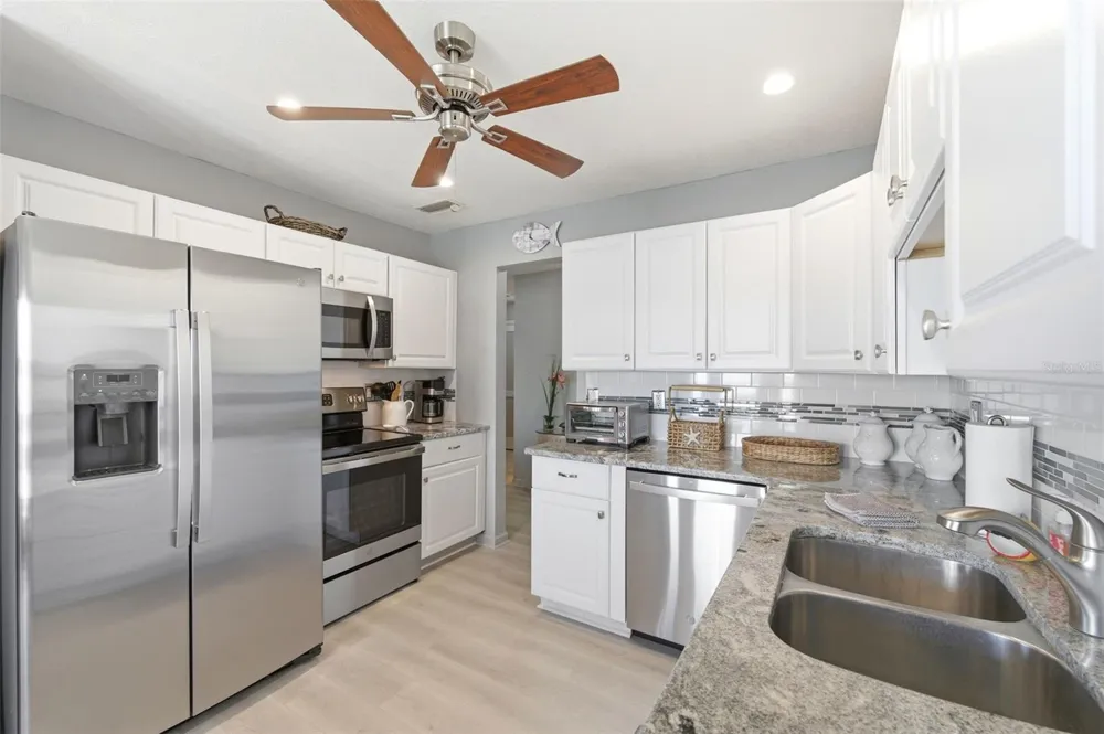 4805 COBIA DRIVE SE #D Furnished St Petersburg, FL 33705