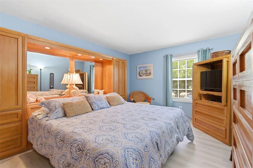 4805 COBIA DRIVE SE #D Furnished St Petersburg, FL 33705