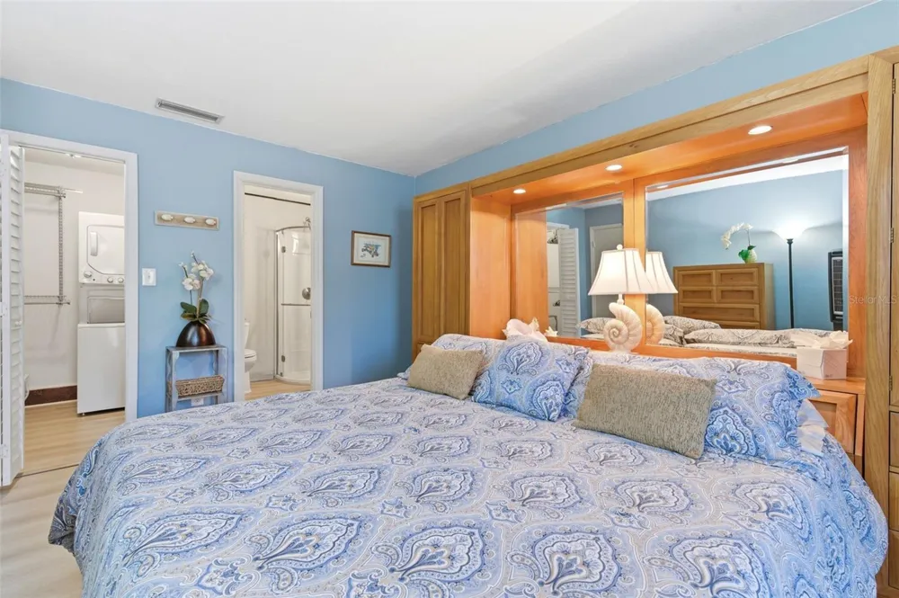 4805 COBIA DRIVE SE #D Furnished St Petersburg, FL 33705